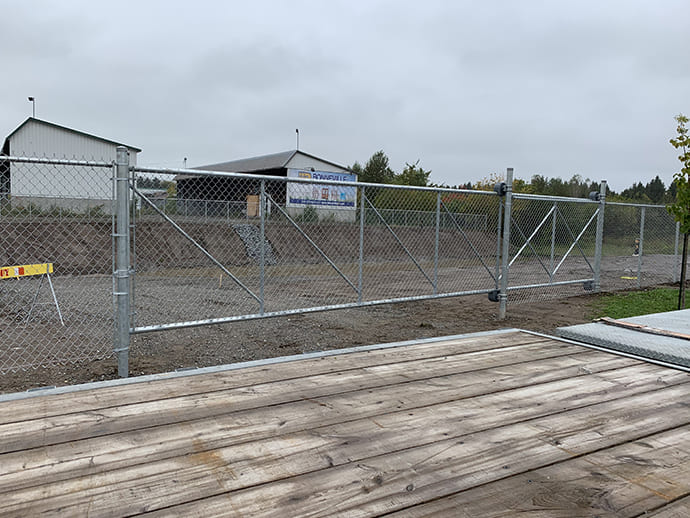 clôture commerciale